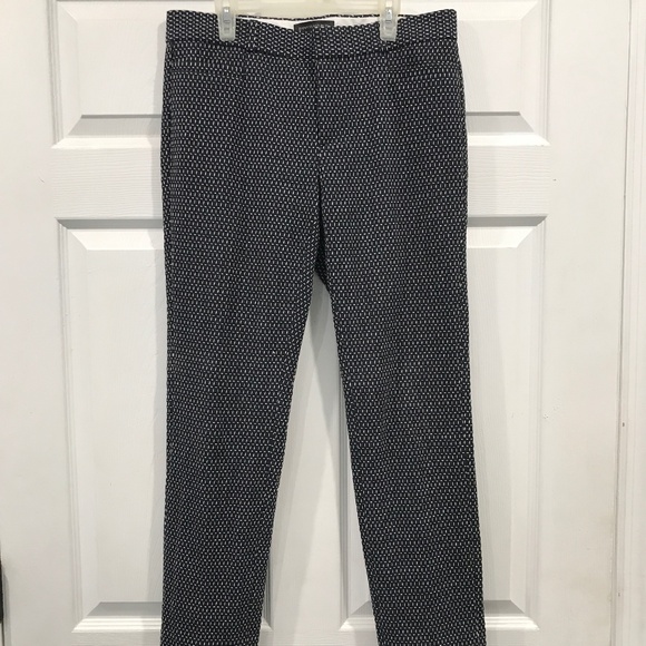 Banana Republic Sloan Size 6 - Picture 1 of 3